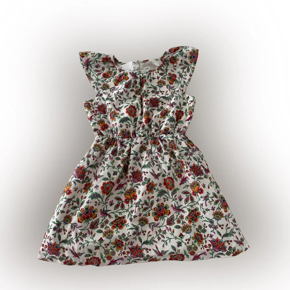 NWT Gap Girl’s White Floral Dress Size:S